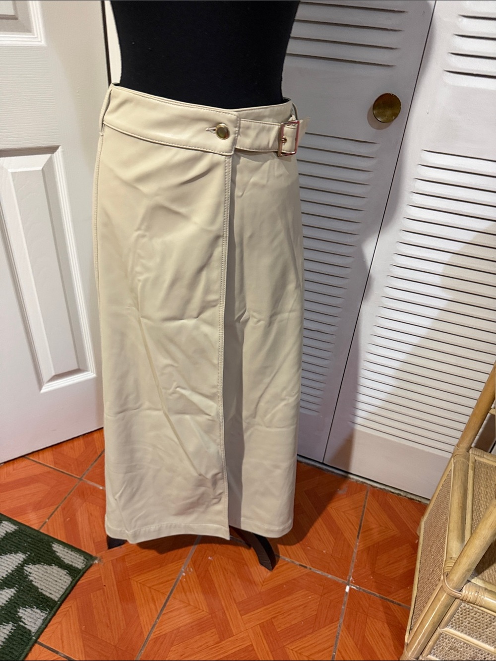 Zara Cream Faux-Leather Midi Skirt with Buckle Detail